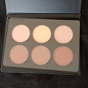 Anastasia Beverly Hills Contour Kit